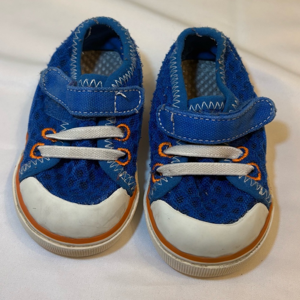 Kids Mesh Sneakers Vibrant Blue with Orange Trim Size 4T